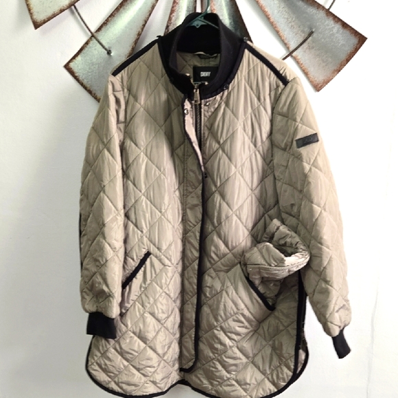 DKNY Quilted Olive Green Jacket with Black Trim - Picture 1 of 6